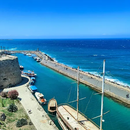 شقة Esta Palm Living And Bedroom, 250 M From *