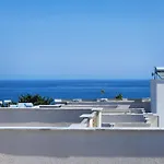 Esta Palm Living And Bedroom, 250 M From Apartman *