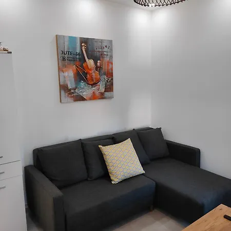 Esta Palm Living And Bedroom, 250 M From * Kerínia