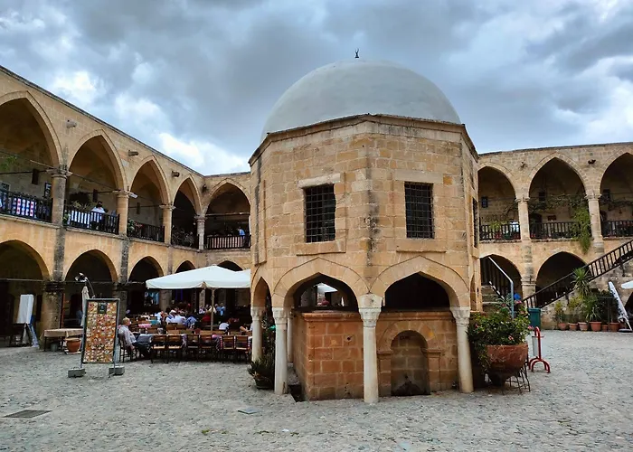 Esta Palm Living And Bedroom, 250 M From Kirenia