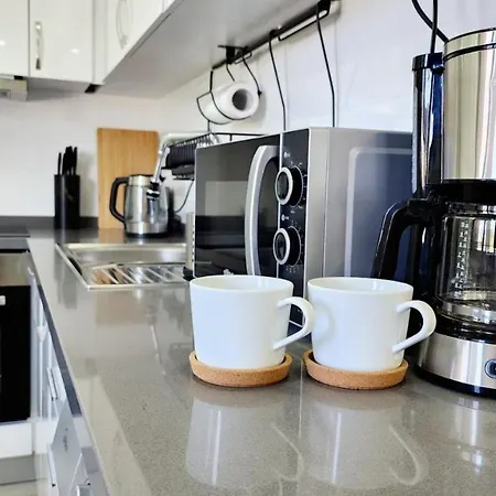 Apartamento Esta Palm Living And Bedroom, 250 M From Cirénia