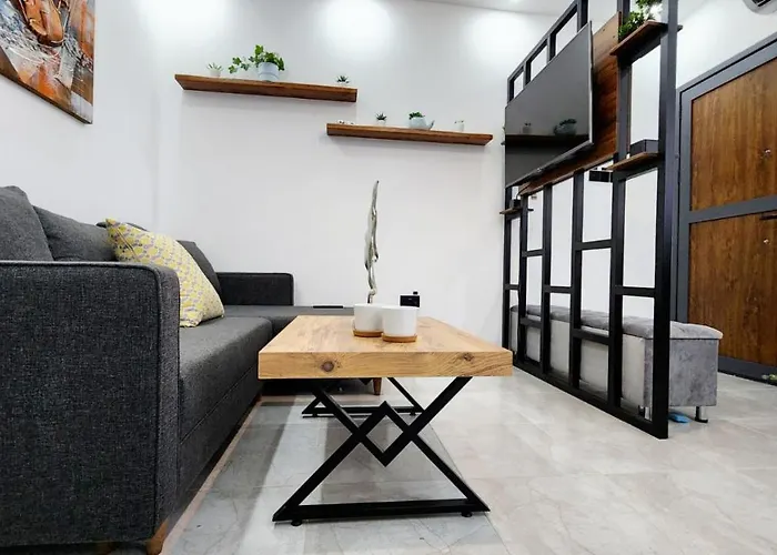 Esta Palm Living And Bedroom, 250 M From Apartmán *