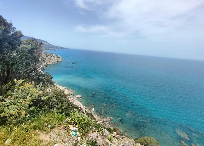 Esta Palm Living And Bedroom, 250 M From Kyrenia (Northern Cyprus)